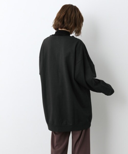 A part by(アパートバイ)の「Coスキッパーウラケスウェット(トップス・オフホワイト/ブラック/ライトグリーン)」の16枚目の写真