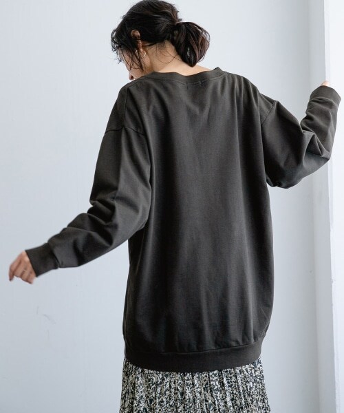 A part by(アパートバイ)の「Coスキッパーウラケスウェット(トップス・オフホワイト/ブラック/ライトグリーン)」の7枚目の写真