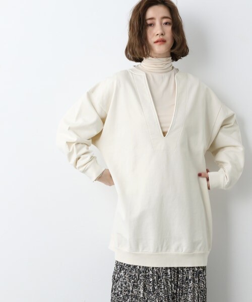 A part by(アパートバイ)の「Coスキッパーウラケスウェット(トップス・オフホワイト/ブラック/ライトグリーン)」の12枚目の写真