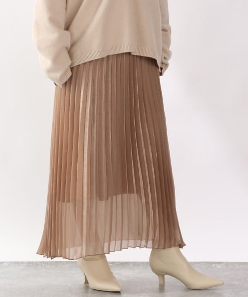 LOWRYS FARM（ローリーズファーム）の「シアープリーツスカート２（スカート・アイボリー/ブラック/ベージュ/カーキ）」の3枚目の写真