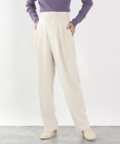 LOWRYS FARM（ローリーズファーム）の「カラータックワイドパンツ（パンツ・アイボリー/ブラック/イエロー/カーキ）」の9枚目の写真