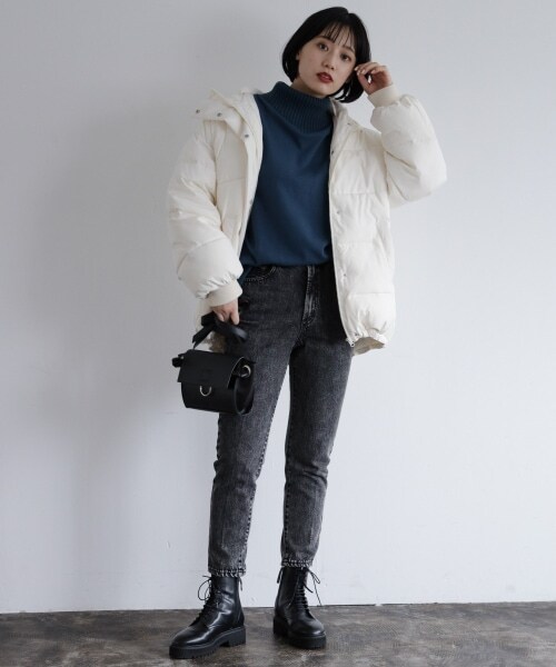 PAGEBOY（ページボーイ）の「Ecoエアコンダウンフードブルゾン（ジャケット/アウター・オフホワイト/ブラック/グレージュ/トリュフ）」の7枚目の写真