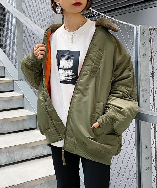PAGEBOY（ページボーイ）の「2WAYファーエリMA-1（）」 - WEAR