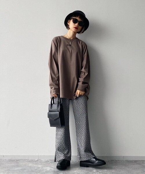 PAGEBOY(ページボーイ)の「キカガラジャガードカットパンツ(パンツ・ブラック/グレージュ)」の4枚目の写真