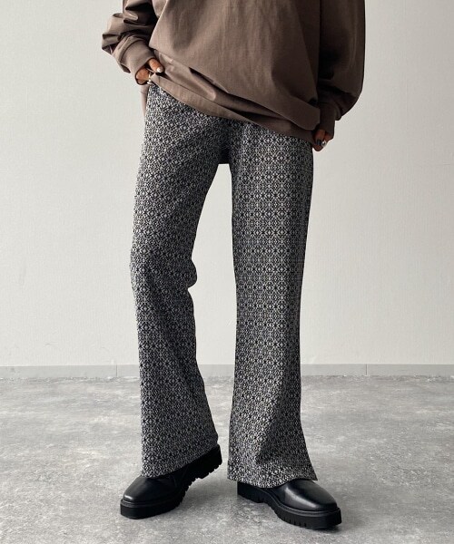 PAGEBOY(ページボーイ)の「キカガラジャガードカットパンツ(パンツ・ブラック/グレージュ)」の1枚目の写真