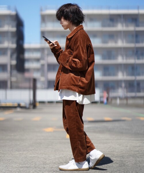 RAGEBLUE(レイジブルー)の「<欠品カラー予約受付中>USAコーデュロイワイドテーパードパンツ(パンツ・ホワイト/ブラック/グレー/ブラウン/グリーン系)」の12枚目の写真