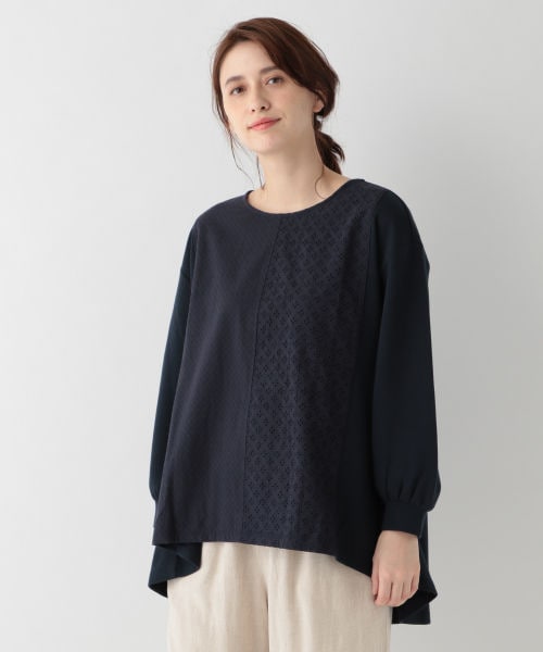 studio CLIP（スタディオクリップ）の「フロントレースコンビチュニックプルオーバー（トップス・オフホワイト/ライトブルー/ネイビー）」の7枚目の写真