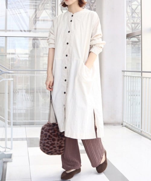 studio CLIP(スタディオクリップ)の「アソートボアファー巾着バッグ(バッグ・レオパード/アイボリー/チェック/ブルー)」の5枚目の写真