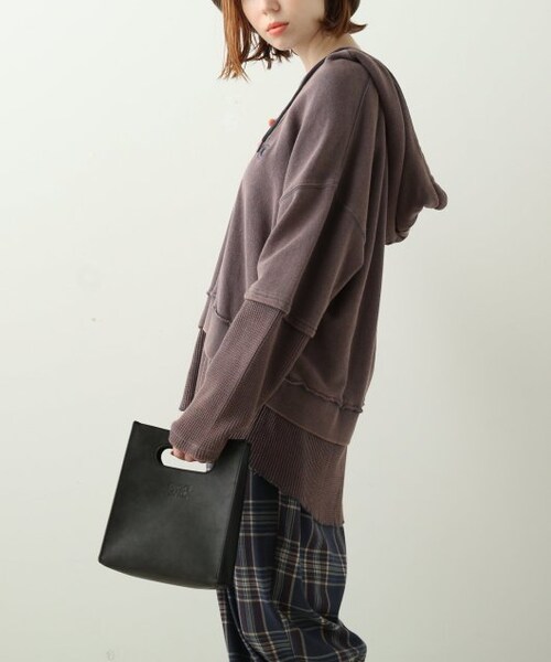 DOUBLE NAME（ダブルネーム）の「持ち手付き合皮ショルダーBAG（バッグ・レディース・黒/ブラウン/グレー・FREE）」の19枚目の写真