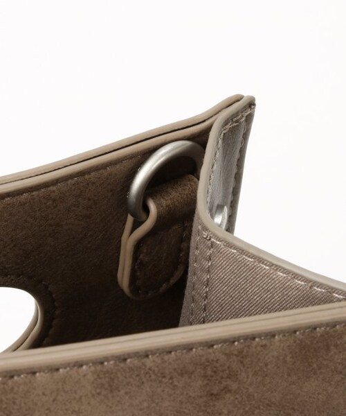 DOUBLE NAME（ダブルネーム）の「持ち手付き合皮ショルダーBAG（バッグ・レディース・黒/ブラウン/グレー・FREE）」の14枚目の写真