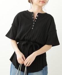 OUTLET（アウトレット）の「【WEB限定】ベルト付前後２ＷＡＹヘンリーネックプルオーバー（トップス・レディース）」