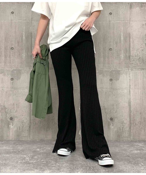 ANAP(アナップ)の「サイドスリットリブフレアパンツ(パンツ・レディース・ネイビー/ブラウン/ブラック・one size / 在庫有り/one size / 売り切れ)」の6枚目の写真