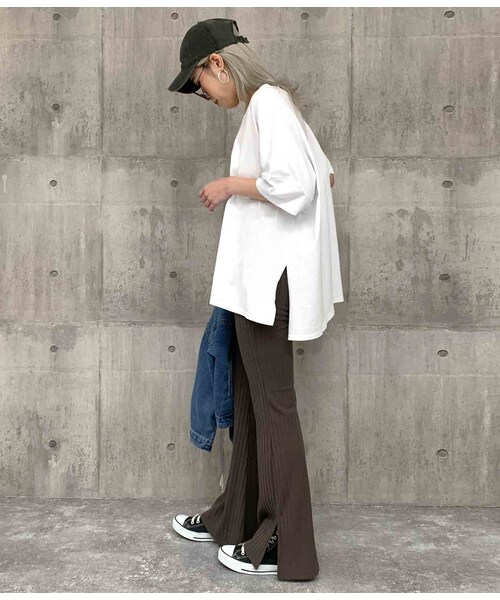 ANAP(アナップ)の「サイドスリットリブフレアパンツ(パンツ・レディース・ネイビー/ブラウン/ブラック・one size / 在庫有り/one size / 売り切れ)」の8枚目の写真