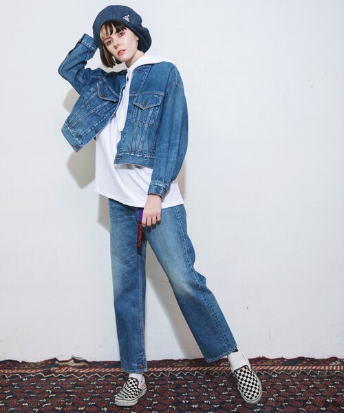 RNA（アールエヌエー）の「R3757 アスレチックジーンズ（パンツ・レディース・ベージュ/デニムオールド加工）」の11枚目の写真