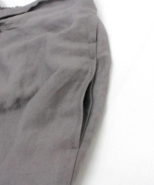 RNA-N（アールエヌエーエヌ）の「R3739 レーヨン麻ツイストデザインパンツ（パンツ・レディース・グレー/ブラウン/ブルーグレー）」の12枚目の写真