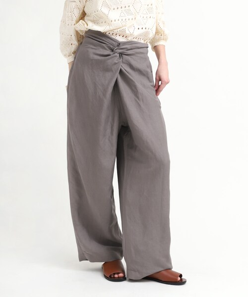 RNA-N（アールエヌエーエヌ）の「R3739 レーヨン麻ツイストデザインパンツ（パンツ・レディース・グレー/ブラウン/ブルーグレー）」の6枚目の写真