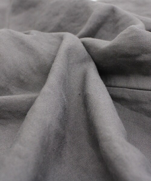 RNA-N（アールエヌエーエヌ）の「R3739 レーヨン麻ツイストデザインパンツ（パンツ・レディース・グレー/ブラウン/ブルーグレー）」の16枚目の写真