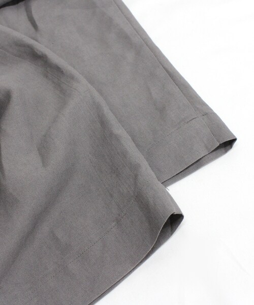 RNA-N（アールエヌエーエヌ）の「R3739 レーヨン麻ツイストデザインパンツ（パンツ・レディース・グレー/ブラウン/ブルーグレー）」の14枚目の写真