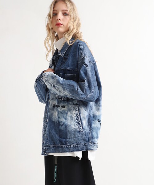 RNA（アールエヌエー）の「J1947 コントラストエフェクトGジャン（ジャケット/アウター・レディース・加工色(インディゴ)/加工色(ブラック)）」の4枚目の写真