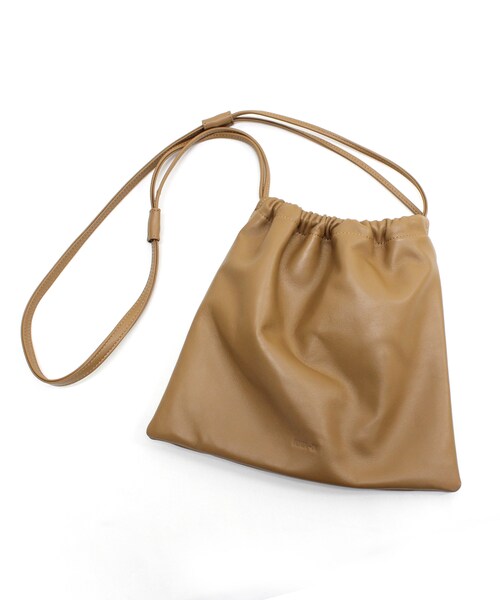 RNA-N（アールエヌエーエヌ）の「E4711 レザードロストバッグ（バッグ・レディース・ブラック/キャメル）」の2枚目の写真