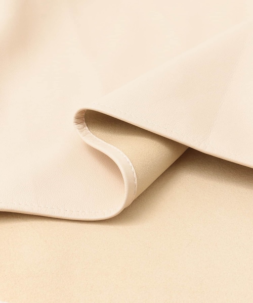 AURALEE（オーラリー）の「AURALEE LAMB LEATHER HALF-SLEEVE