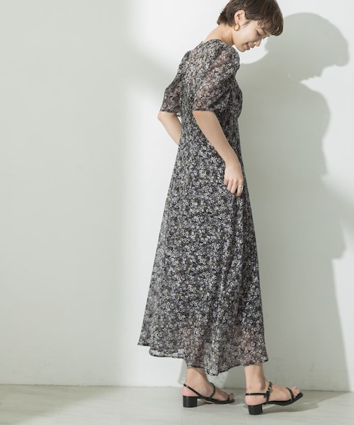 CELFORD（セルフォード）の「CELFORD 小花柄プリントワンピース
