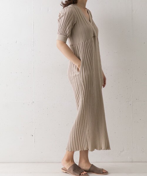 GOBI カシミヤ テーラードジャケット サイズ48 ベージュ 世界NO,1の