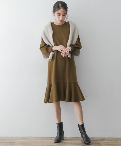 完売】F by ROSSO*エフバイロッソ*裾フレアワンピース 完売】F by ROSSO*エフバイロッソ*裾フレアワンピース