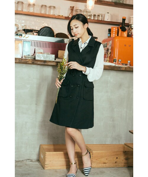 ORENDA（オレンダ）の「都會感修身風衣洋裝（ワンピース/ドレス・レディース・卡其/黑・S/M/L）」の10枚目の写真