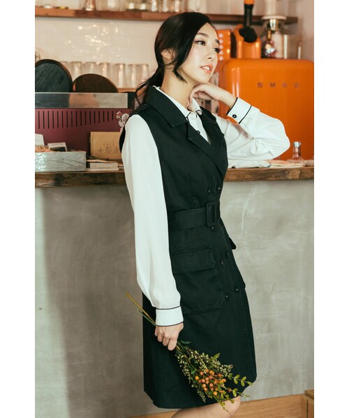 ORENDA（オレンダ）の「都會感修身風衣洋裝（ワンピース/ドレス・レディース・卡其/黑・S/M/L）」の12枚目の写真