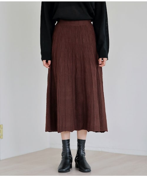 HOTPING(ホッピン)の「パターンニットロングスカート(スカート・レディース・Brown/Beige/Grey/Black・フリーサイズ)」の1枚目の写真