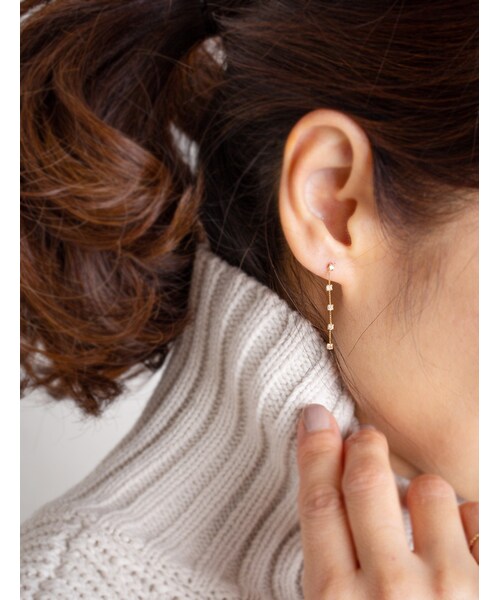 Ops.（オプス）の「K18 5Diamond Swing Stud Earrings FIDO -フィド-（ピアス（両耳用）・レディース・イエローゴールド・FREE）」の3枚目の写真