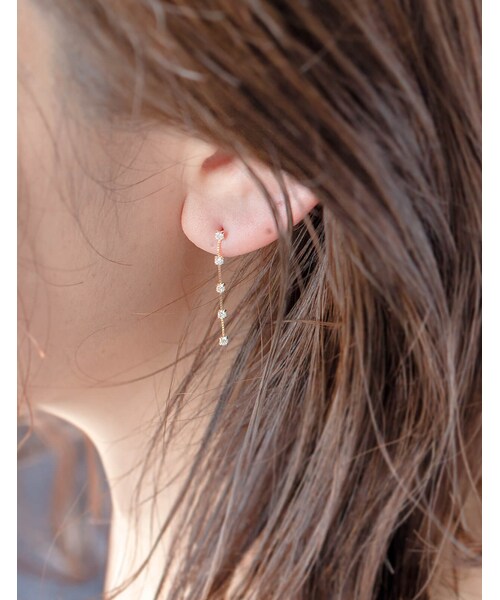 Ops.（オプス）の「K18 5Diamond Swing Stud Earrings FIDO -フィド-（ピアス（両耳用）・レディース・イエローゴールド・FREE）」の7枚目の写真