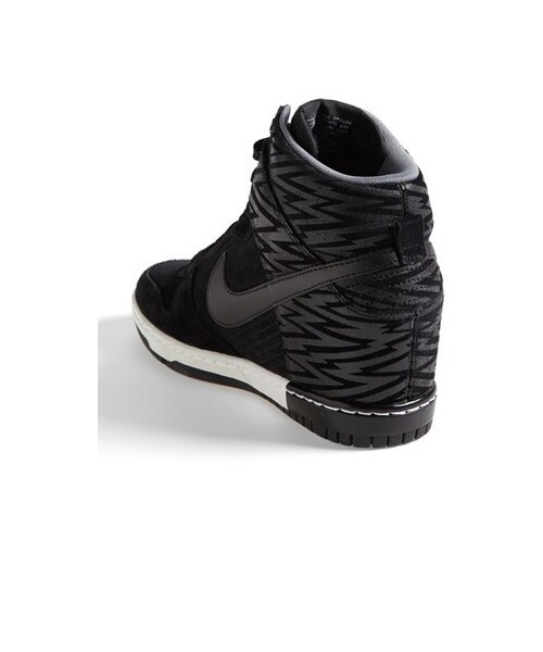 NIKE(ナイキ)の「Nike 'Dunk Sky Hi' Wedge Sneaker (Women)(スニーカー・Bright Magenta/Black/ Anthracite/ Grey/ Black・6.5 M/8.5 M/10 M)」の5枚目の写真