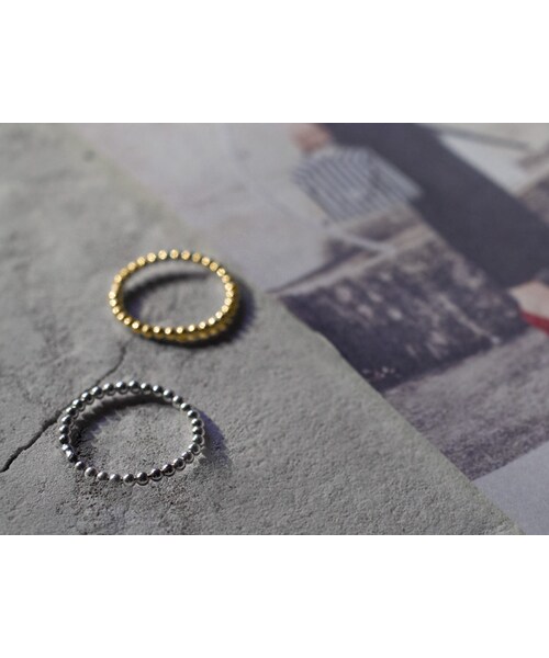 Ops.（オプス）の「Silver925 Dainty Ball Ring PATOA -パトア-（リング・レディース・シルバー/イエローゴールド・9号/11号/13号）」の2枚目の写真