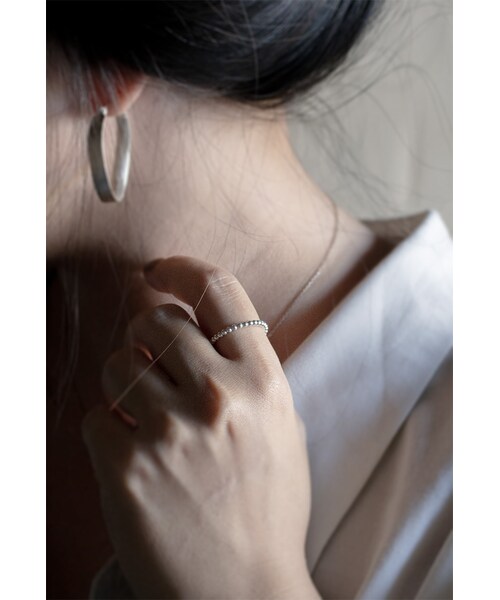 Ops.（オプス）の「Silver925 Dainty Ball Ring PATOA -パトア-（リング・レディース・シルバー/イエローゴールド・9号/11号/13号）」の8枚目の写真