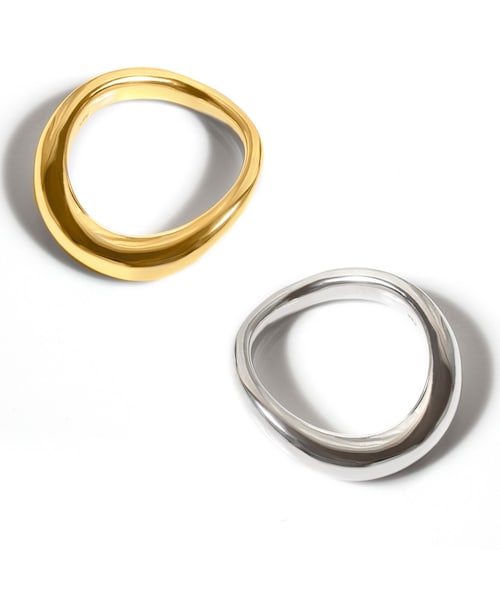 Ops.（オプス）の「Silver925 Hand Forged Wavy Ring ULUA -ウルア-（リング・レディース・シルバー/イエローゴールド・9号/11号/13号/15号）」の3枚目の写真