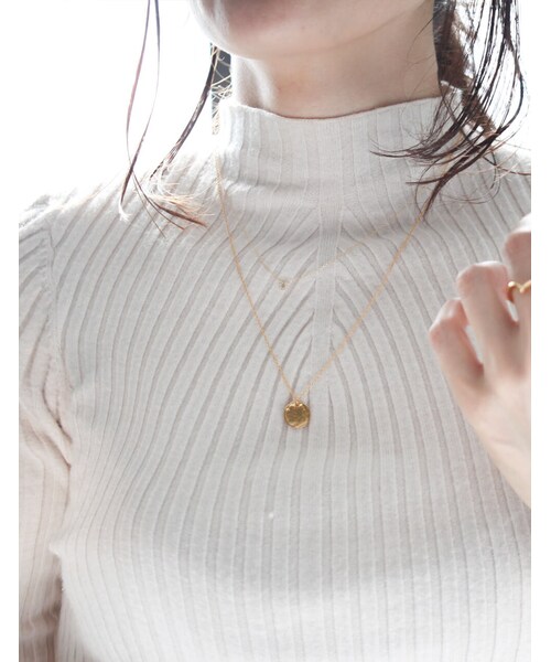Ops.（オプス）の「Silver925 Ripple Coin Necklace NOVAC -ノバック-（ネックレス・レディース・シルバー/イエローゴールド・ONE SIZE）」の12枚目の写真