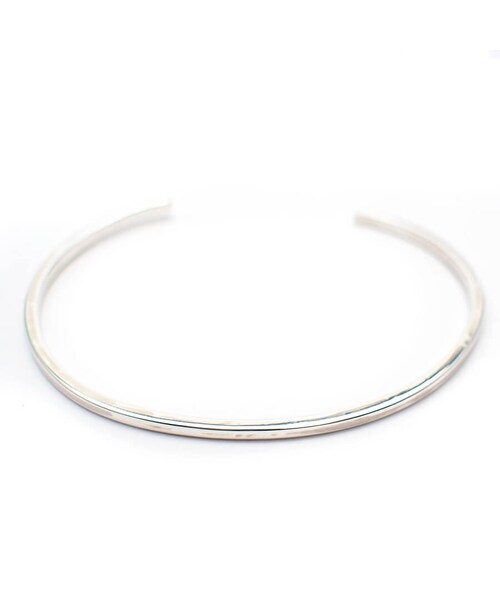 Ops.(オプス)の「Silver925 Elegant Slim Plane Bangle PIANTA -ピアンタ-(バングル/リストバンド・レディース・シルバー/イエローゴールド/ピンクゴールド・ONE SIZE)」の3枚目の写真