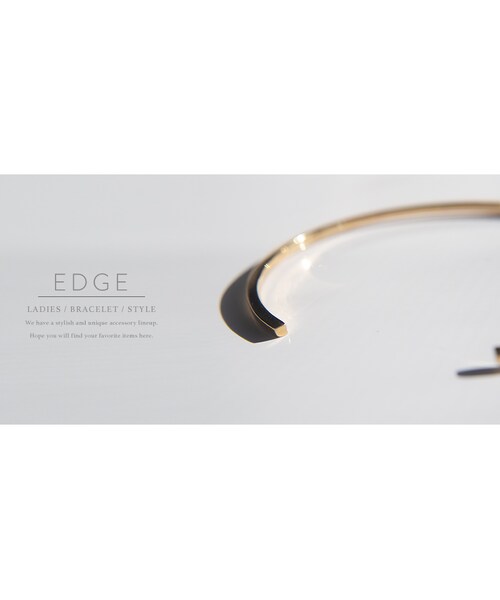 Ops.(オプス)の「Silver925 Elegant Slim Plane Bangle PIANTA -ピアンタ-(バングル/リストバンド・レディース・シルバー/イエローゴールド/ピンクゴールド・ONE SIZE)」の21枚目の写真