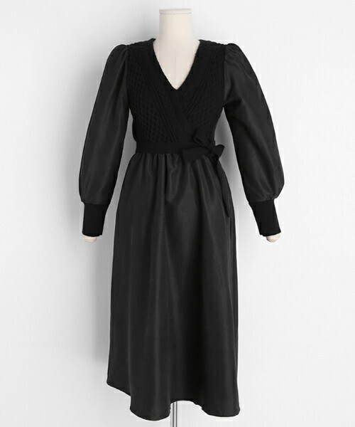 DHOLIC（ディーホリック）の「ニットコントラストワンピース（ワンピース・レディース・ベージュ/ブラウン/ブラック・FREE）」の2枚目の写真