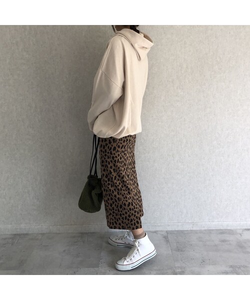 copine（コピン）の「再々入荷！長さ調節可能！裾絞りデザインオーバーサイズ裏起毛パーカー(3color)（パーカー・レディース・その他）」の4枚目の写真