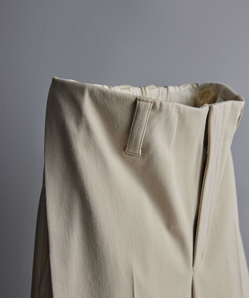 LIDNM（リドム）の「SIDE TUCK STRAIGHT TROUSERS（スラックス・メンズ・ホワイト系・SMALL/MEDIUM/LARGE）」の9枚目の写真