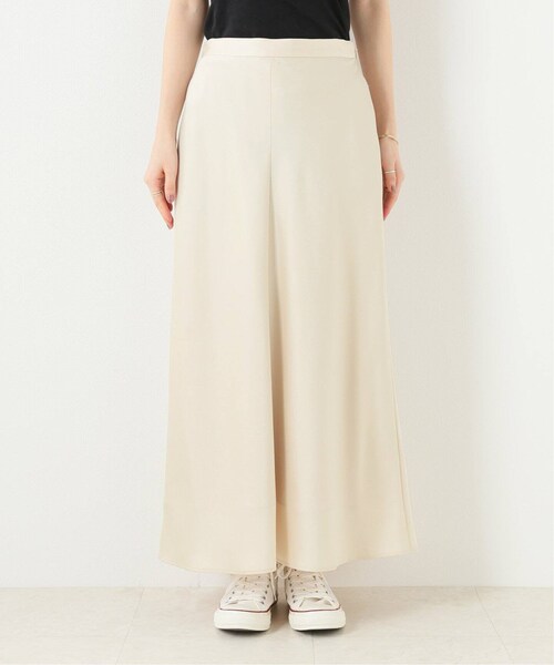 SLOBE IENA（スローブイエナ）の「サテンフレアミモレスカート◆（スカート・ナチュラル/フリー/在庫あり）」の10枚目の写真