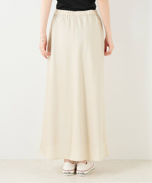 SLOBE IENA（スローブイエナ）の「サテンフレアミモレスカート◆（スカート・ナチュラル/フリー/在庫あり）」の12枚目の写真