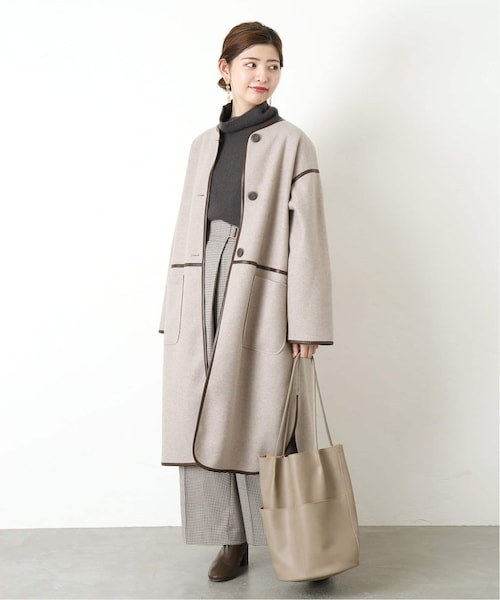 B.C STOCK（ベーセーストック）の「《追加予約》パイピングクルーネックコート◆（ジャケット/アウター・ベージュ/フリー/在庫あり）」の4枚目の写真