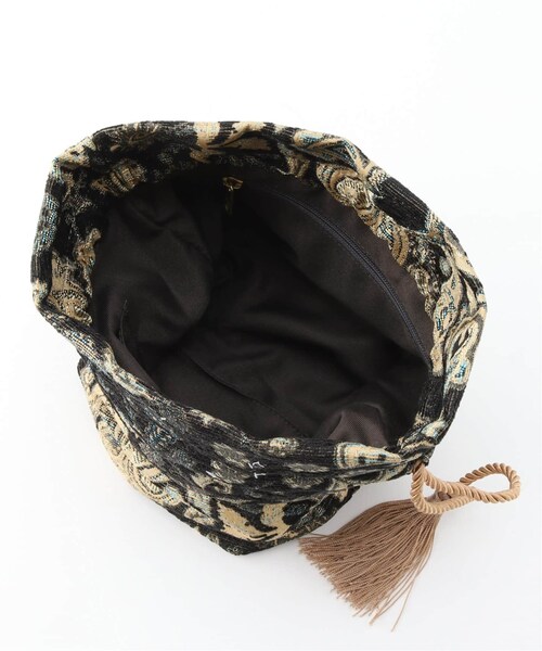 B.C STOCK(ベーセーストック)の「ドローストリング ゴブランバッグ(バッグ・ブラック/フリー/在庫あり)」の7枚目の写真