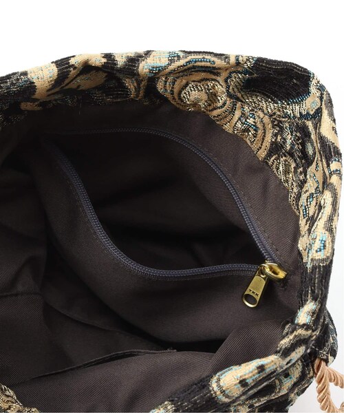 B.C STOCK(ベーセーストック)の「ドローストリング ゴブランバッグ(バッグ・ブラック/フリー/在庫あり)」の8枚目の写真