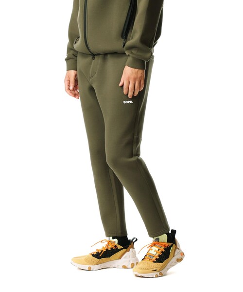 F.C.Real Bristol(エフシーレアルブリストル)の「FLAT HEM SWEAT TRAINING PANTS(パンツ・メンズ・BLACK/KHAKI・M/L/XL)」の5枚目の写真