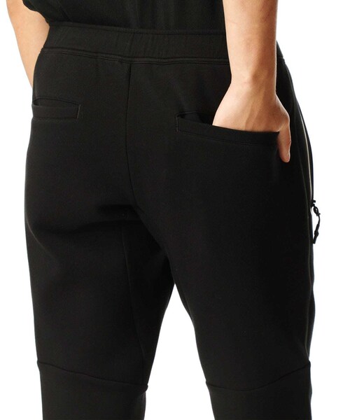 F.C.Real Bristol(エフシーレアルブリストル)の「FLAT HEM SWEAT TRAINING PANTS(パンツ・メンズ・BLACK/KHAKI・M/L/XL)」の16枚目の写真